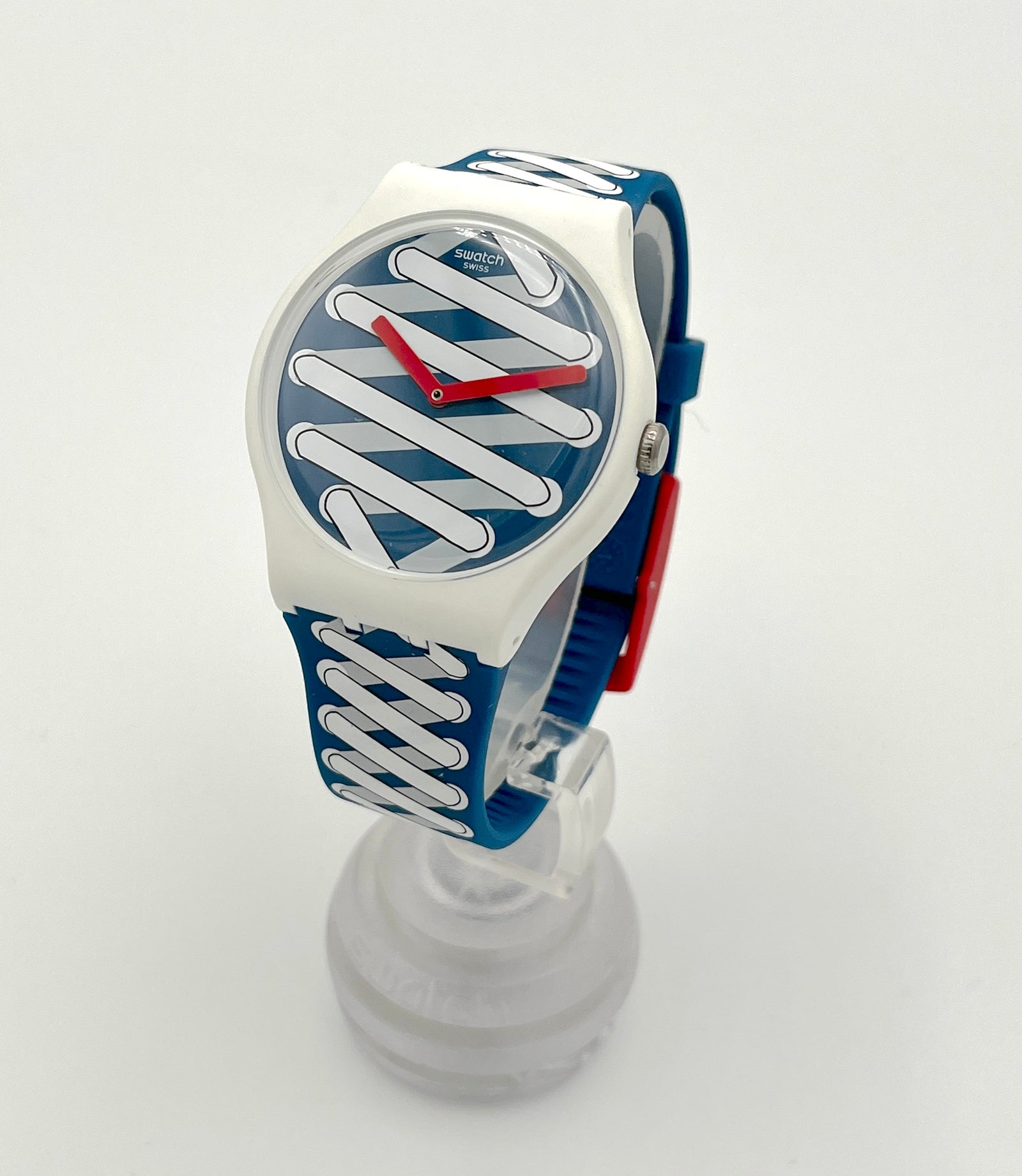 Swatch New Gent CON-TRO-VERSE SUOW143 (2017)
