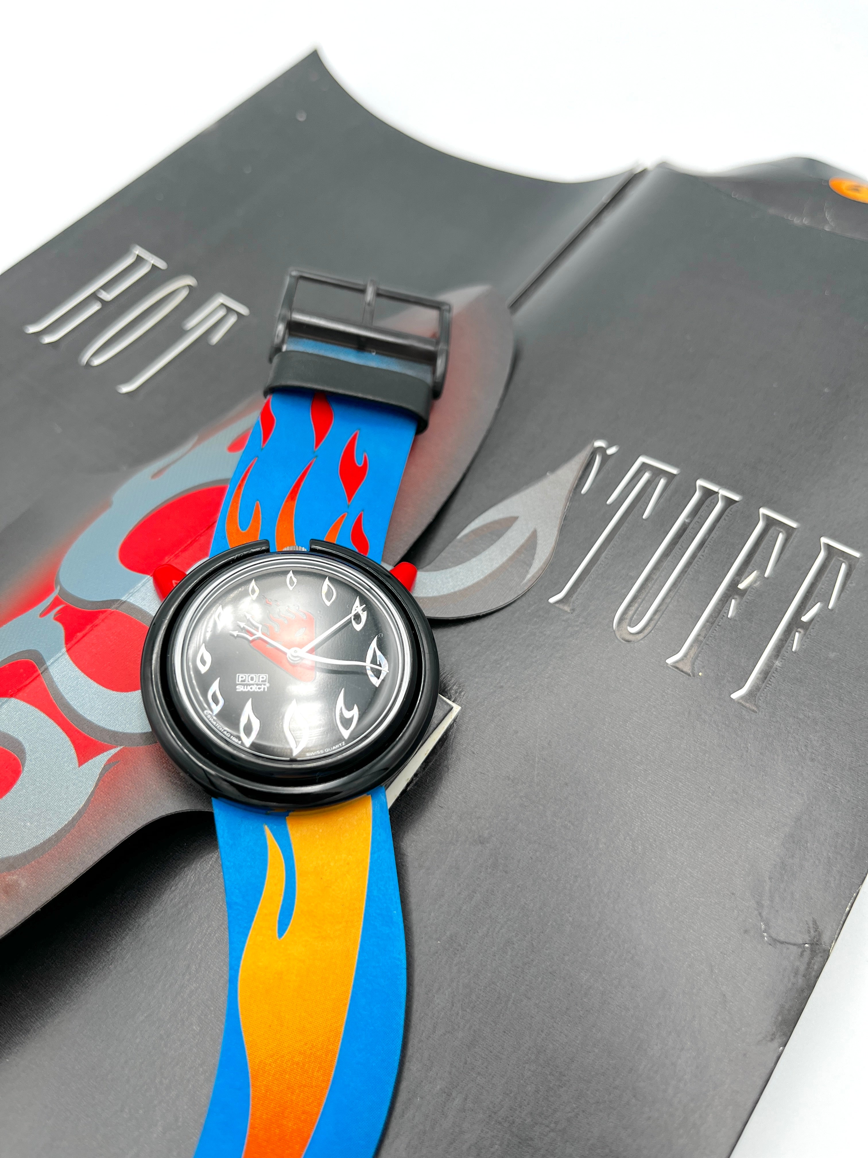Midi Pop Swatch HOT STUFF PMB103 (1995) - Vintage Swatch Halloween
