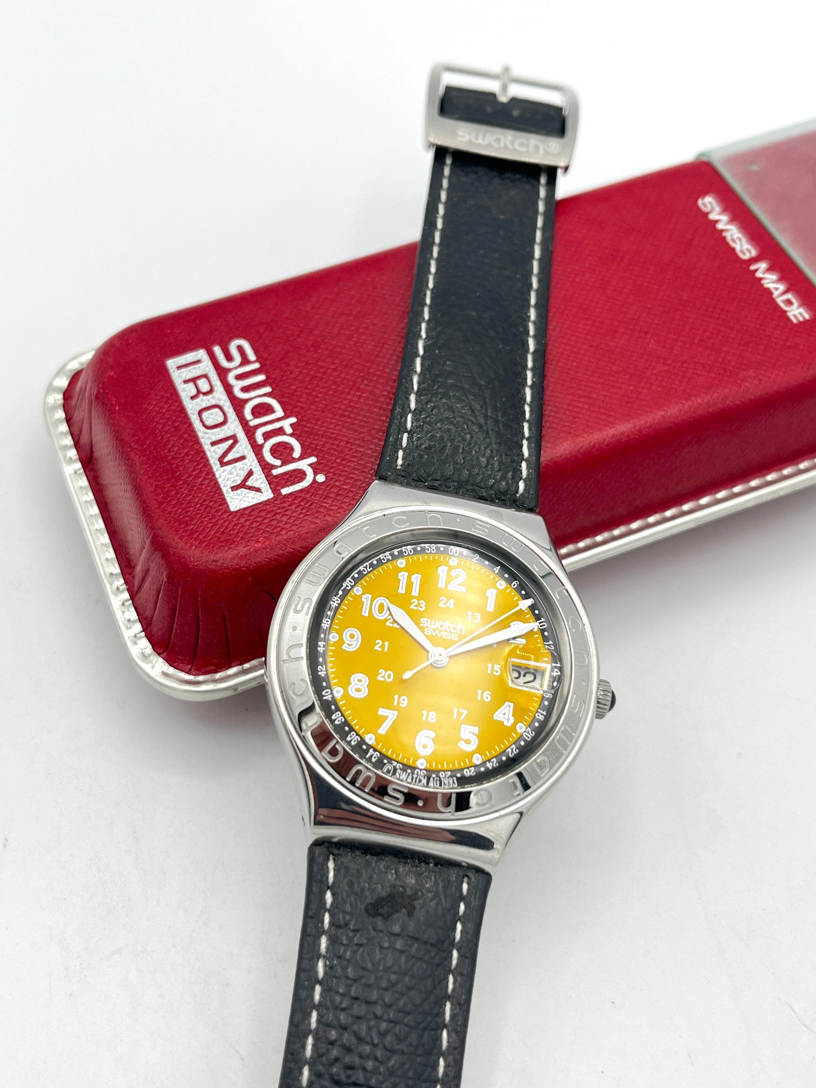 Swatch Irony Big HAPPY JOE JAUNE YGS409 (1997)