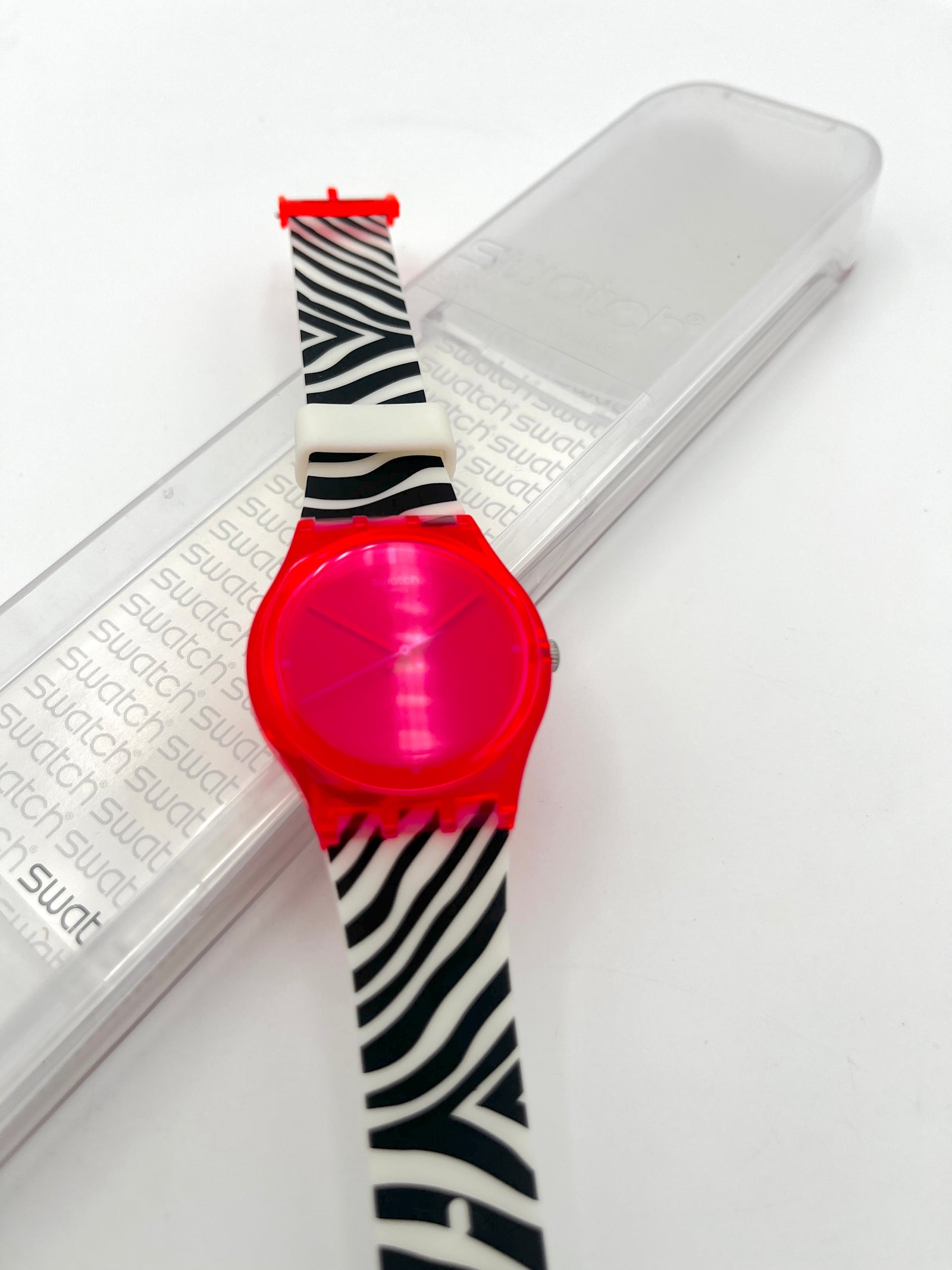 Swatch Gent PINK ZEB GR157 (2011)