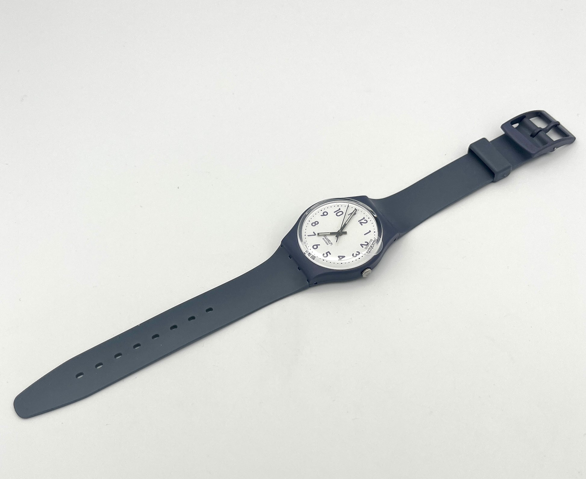 Swatch Gent FROZEN BREEZE GN231 (2010)