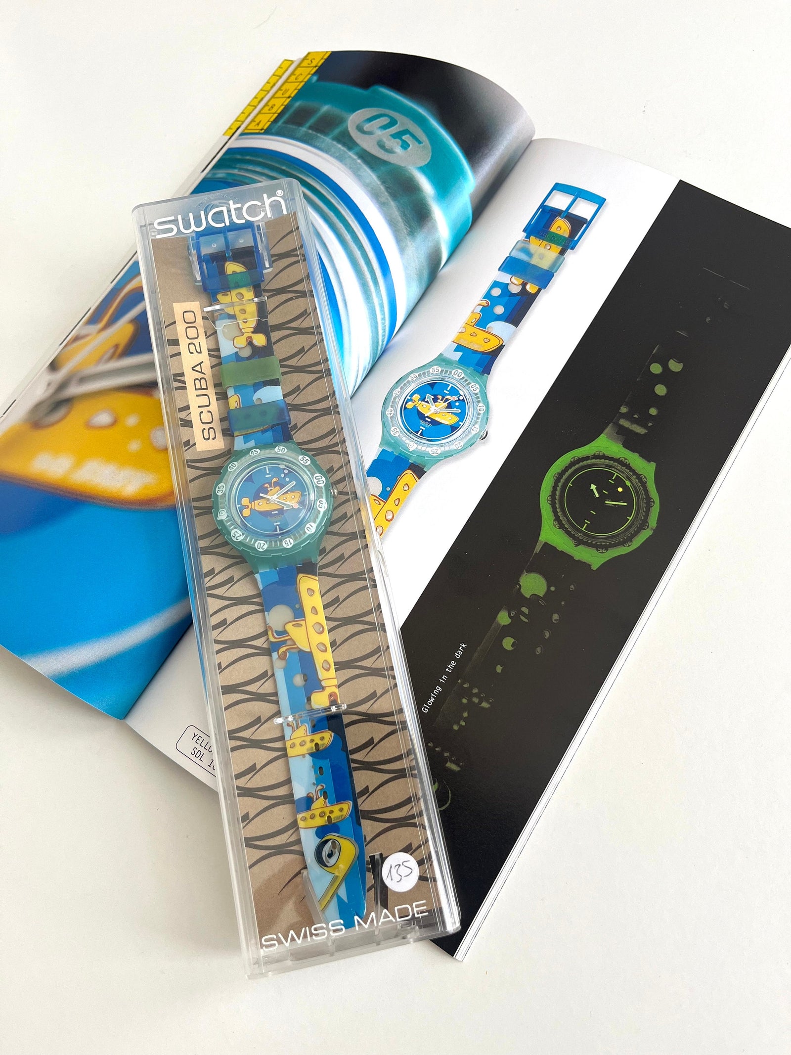 Swatch Scuba200 YELLOW SUB SDL101 (1998)