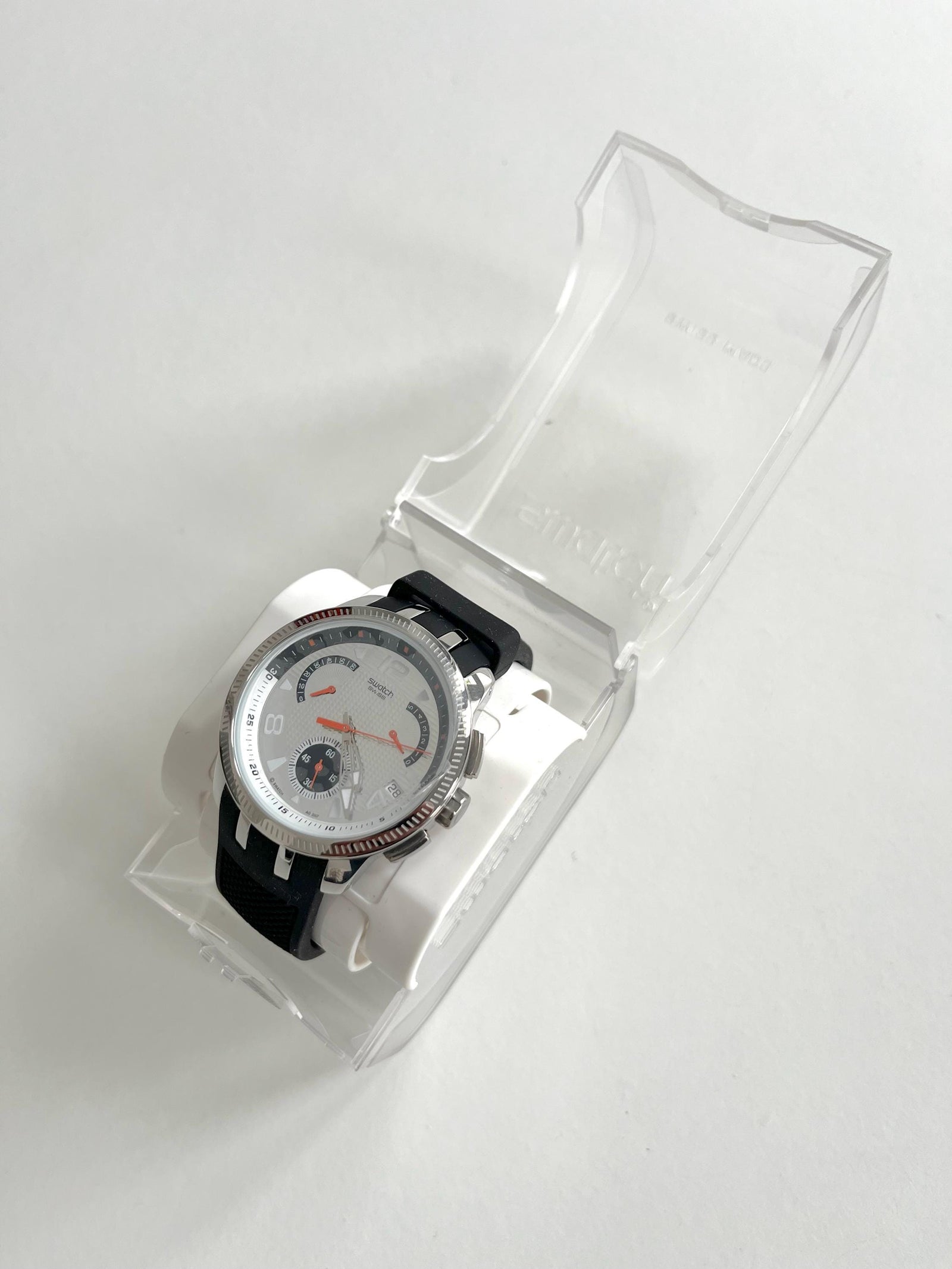 Swatch Irony Retrograde Chrono DARK BRING BACK YRS405C (2009)
