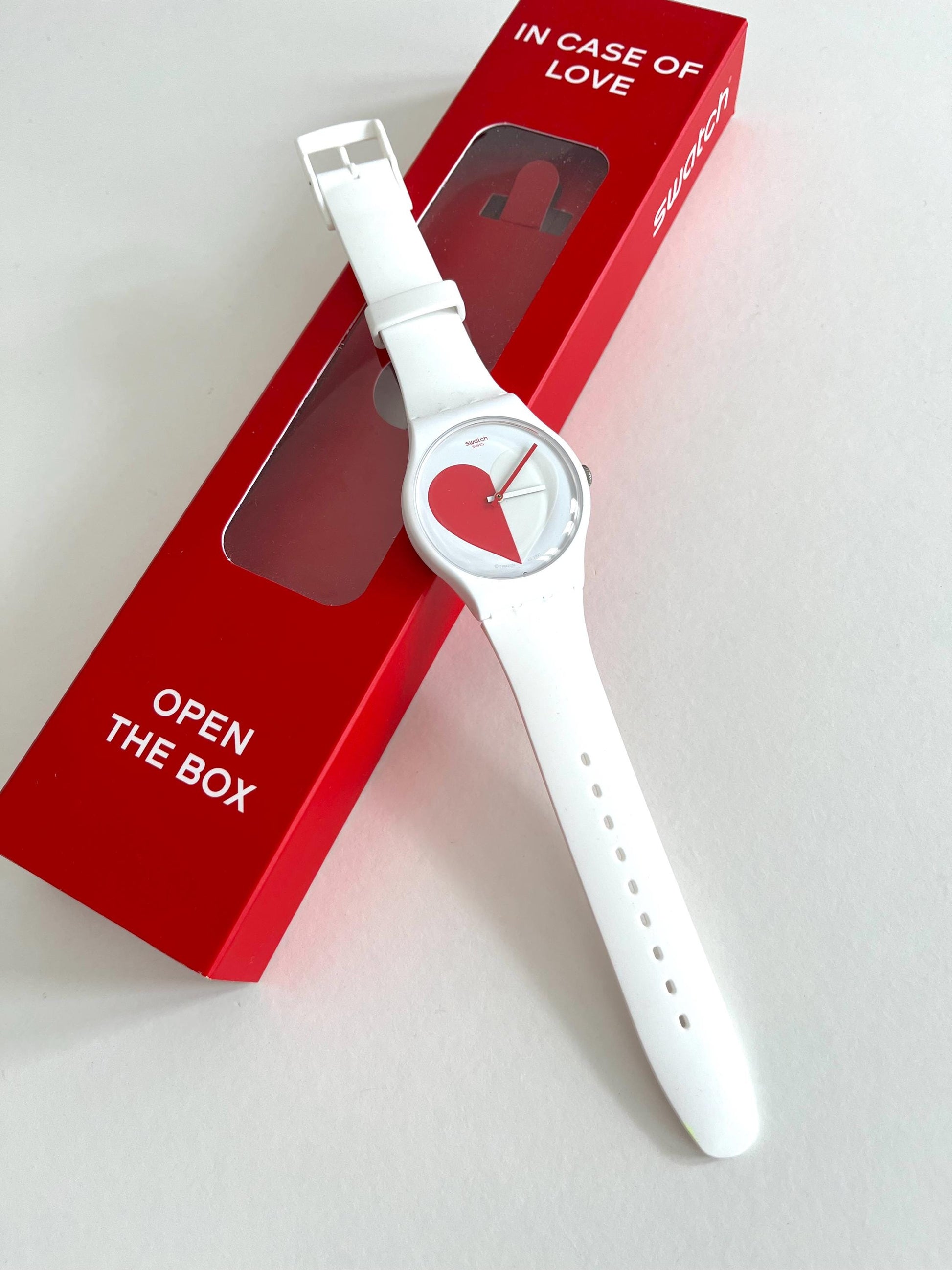 Swatch New Gent HALF <3 RED SO29Z113 (2022)