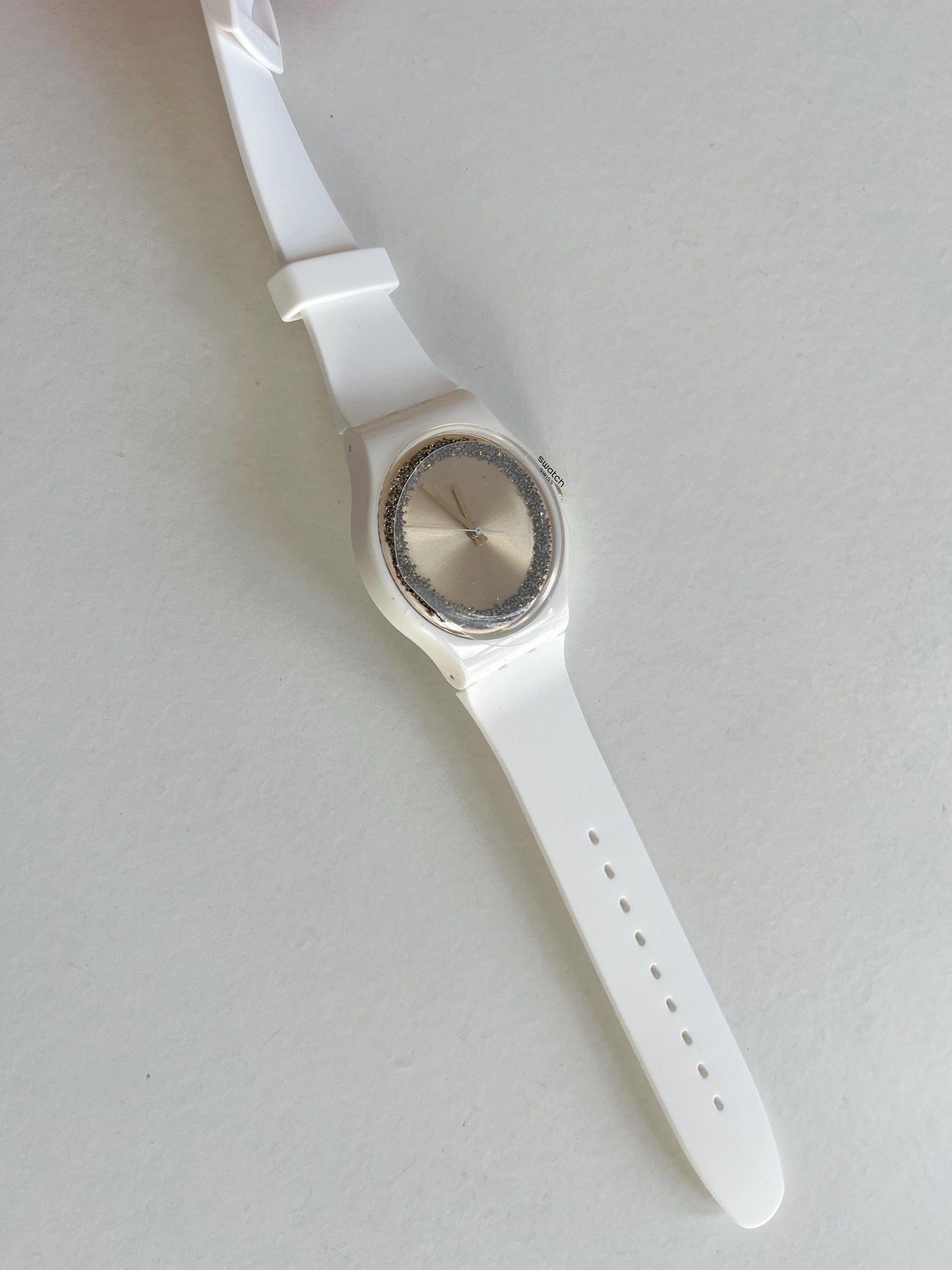 Swatch New Gent Sparklelightening SUOW168 (2020)