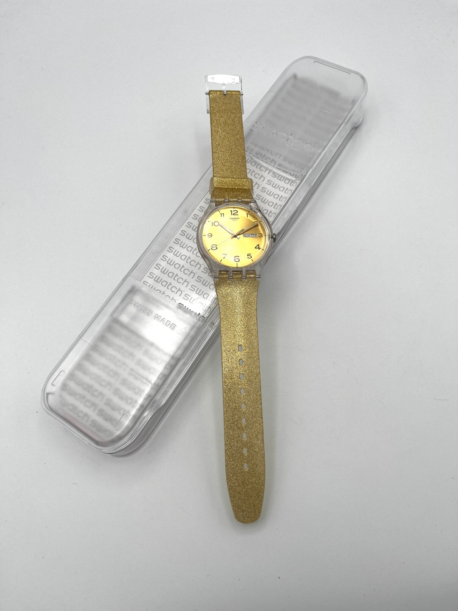 Swatch New Gent GOLDEN SPARKLE SUOK704